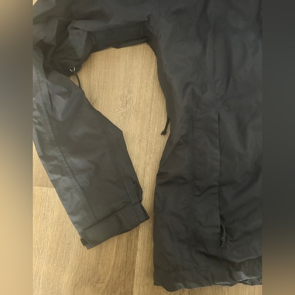The North Face Woman’s HyVent Jacket, Removable Hood, Vintage- USED - Picture 11 of 13
